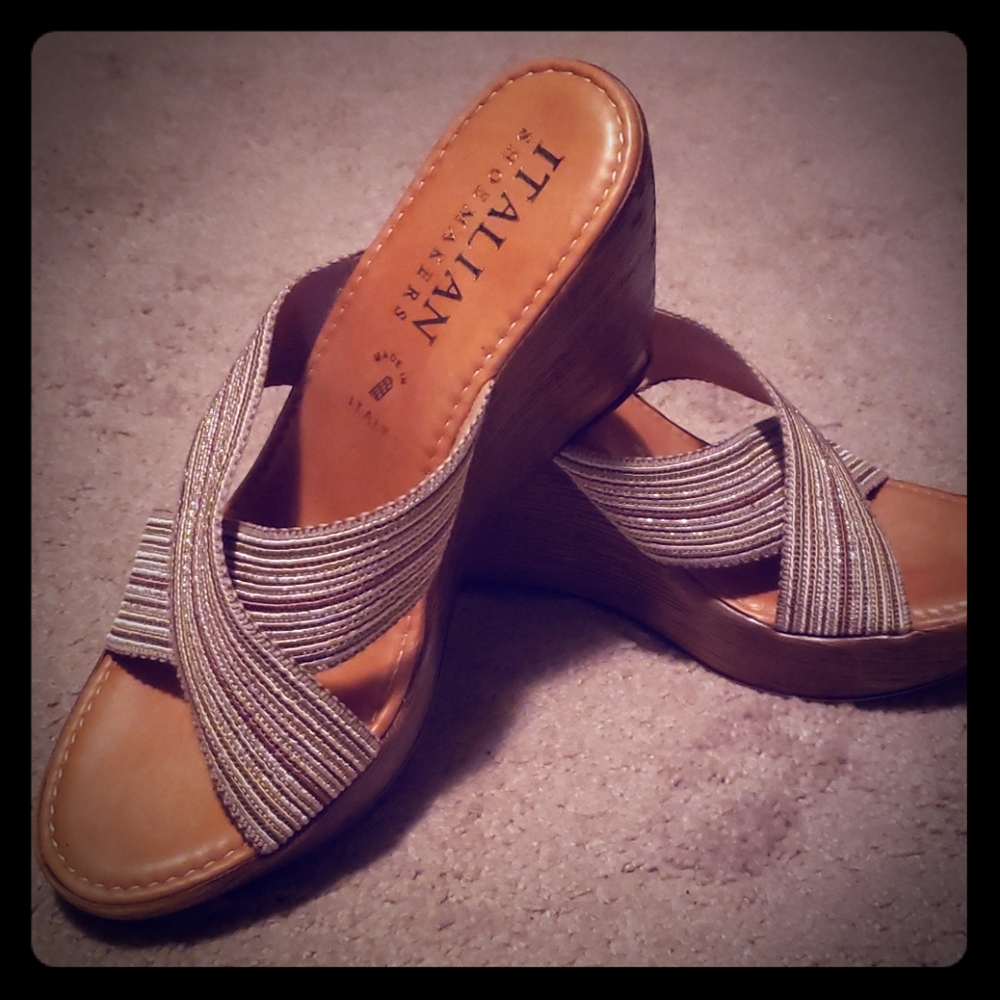 Italian shoemakers wedges